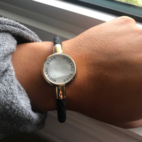Michael Kors Accessories - MK fitness tracker (never worn aside from …